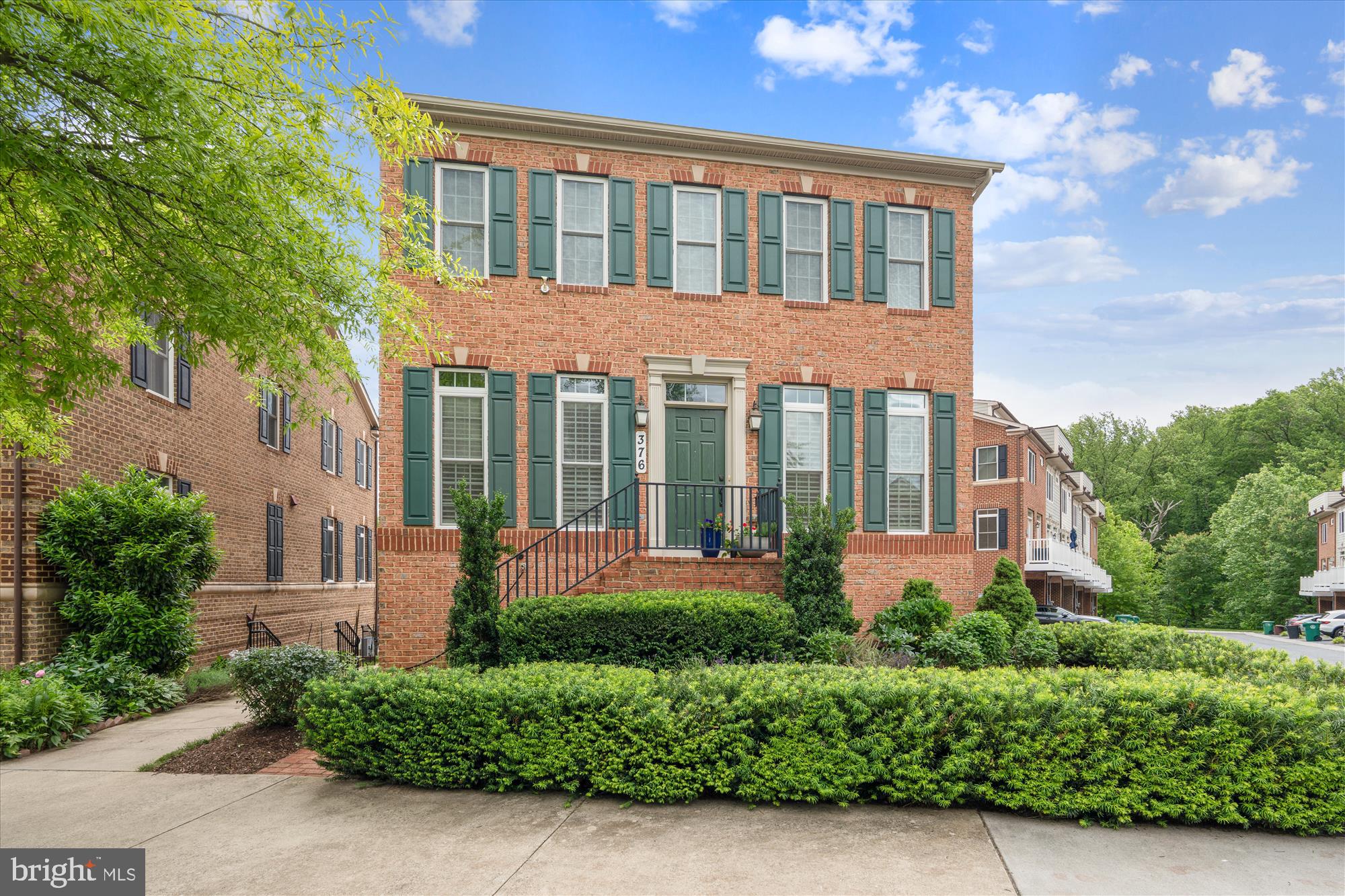 376 PARKVIEW