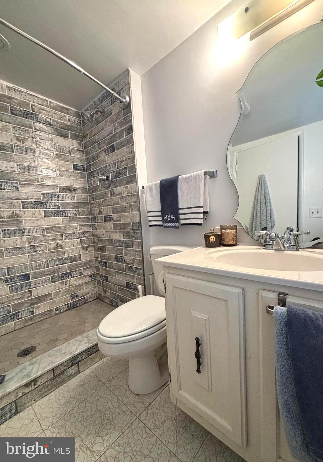 ROSSMOOR MUTUAL #19B - Residential