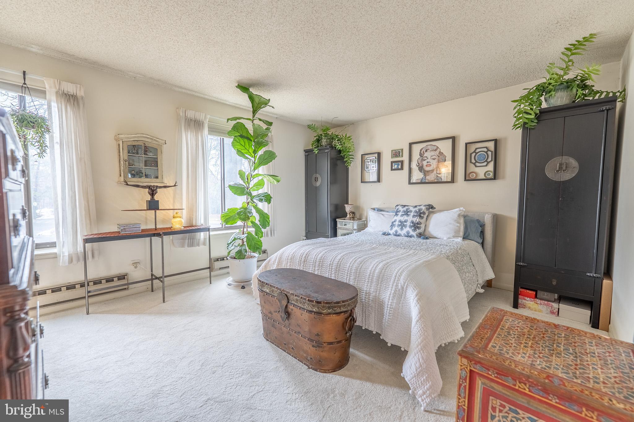 ROSSMOOR MUTUAL #19B - Residential