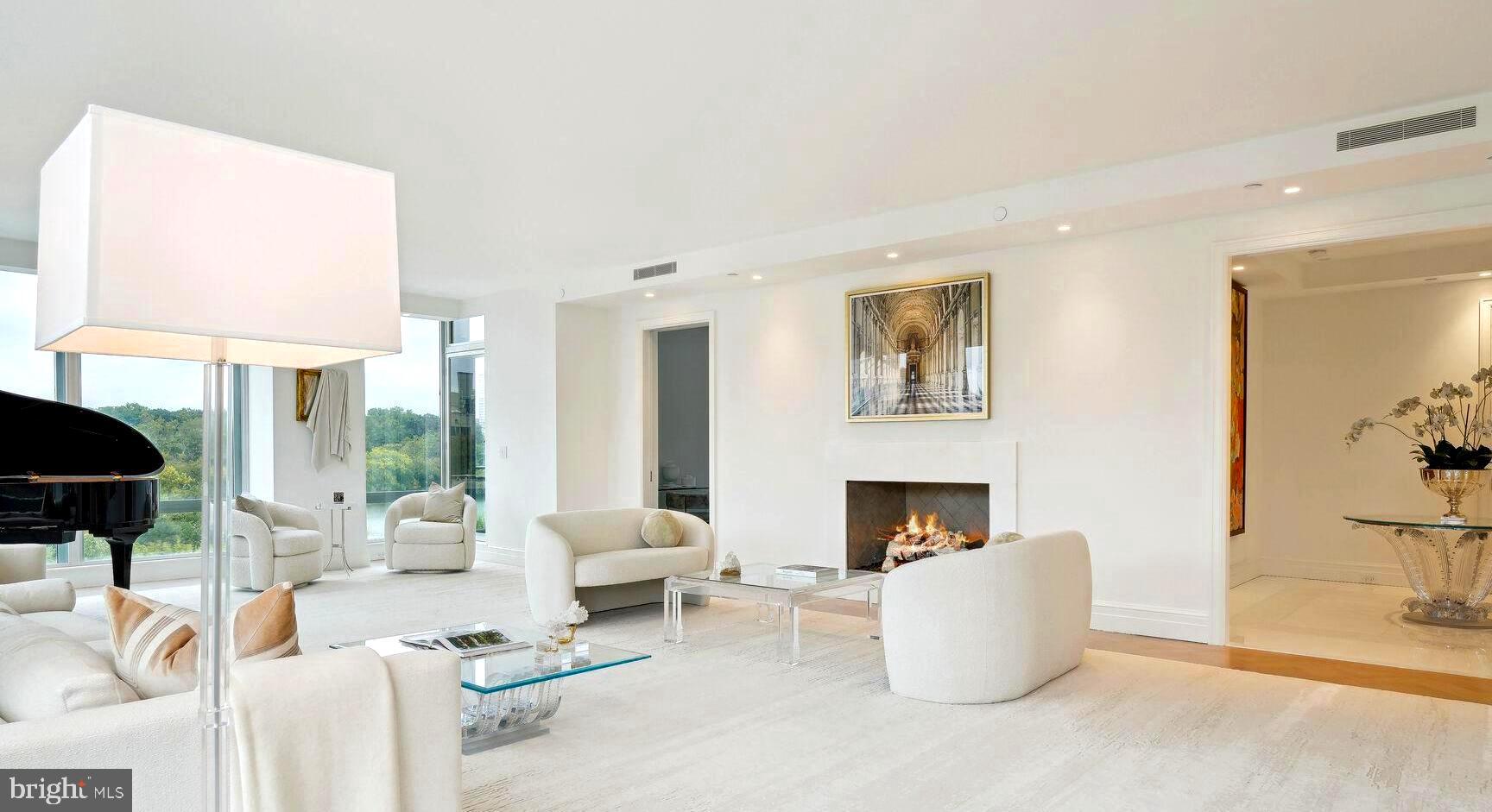 GEORGETOWN - Residential