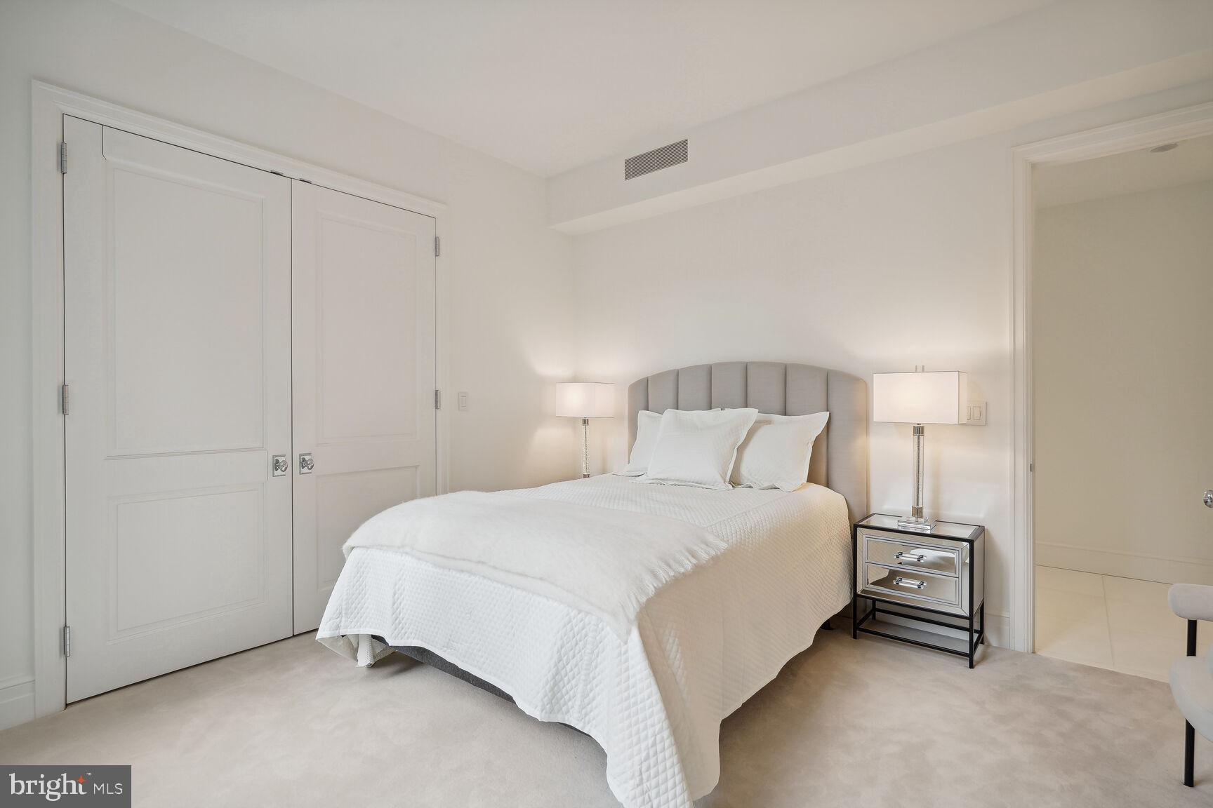 GEORGETOWN - Residential