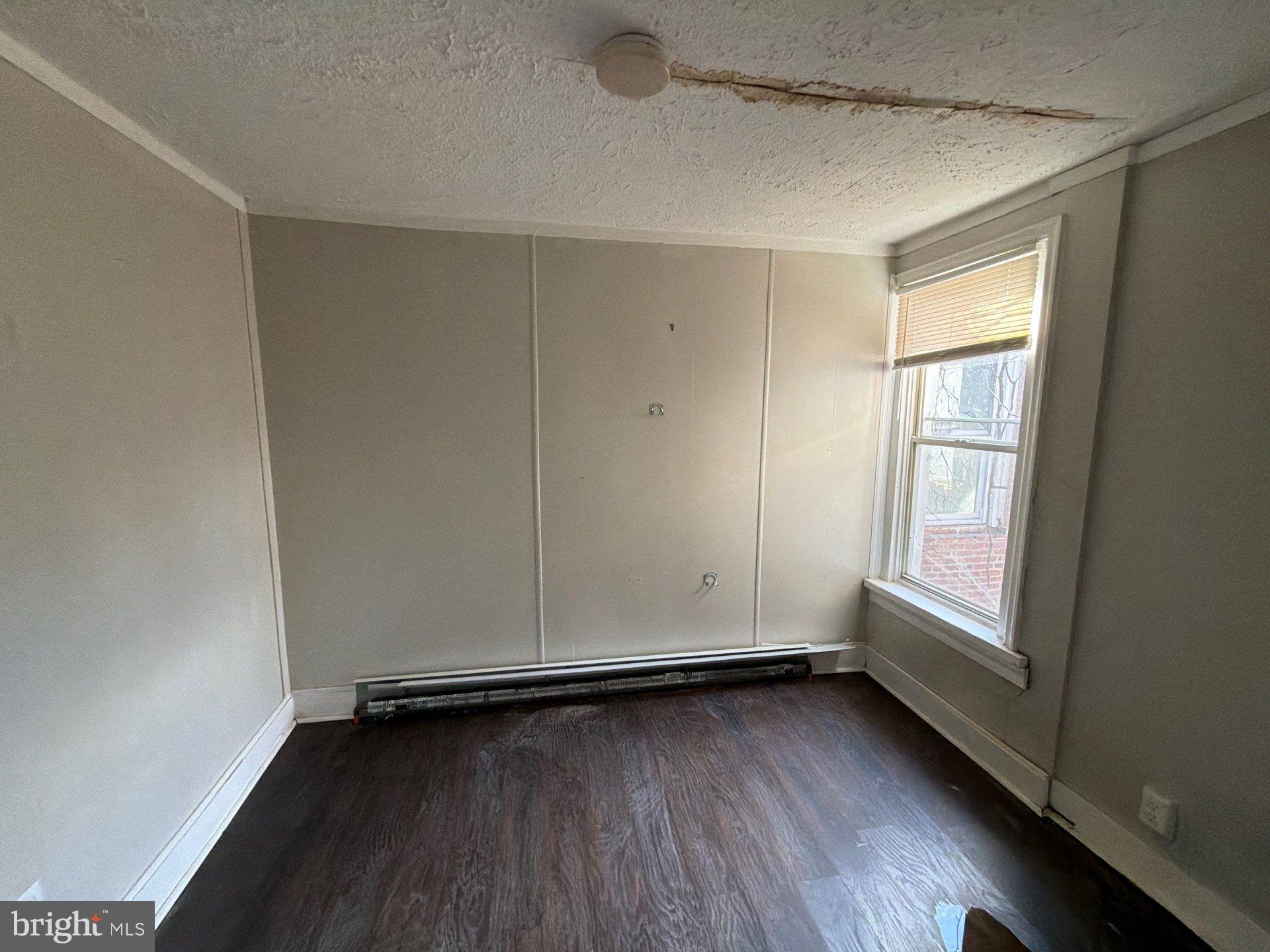 GERMANTOWN - Residential