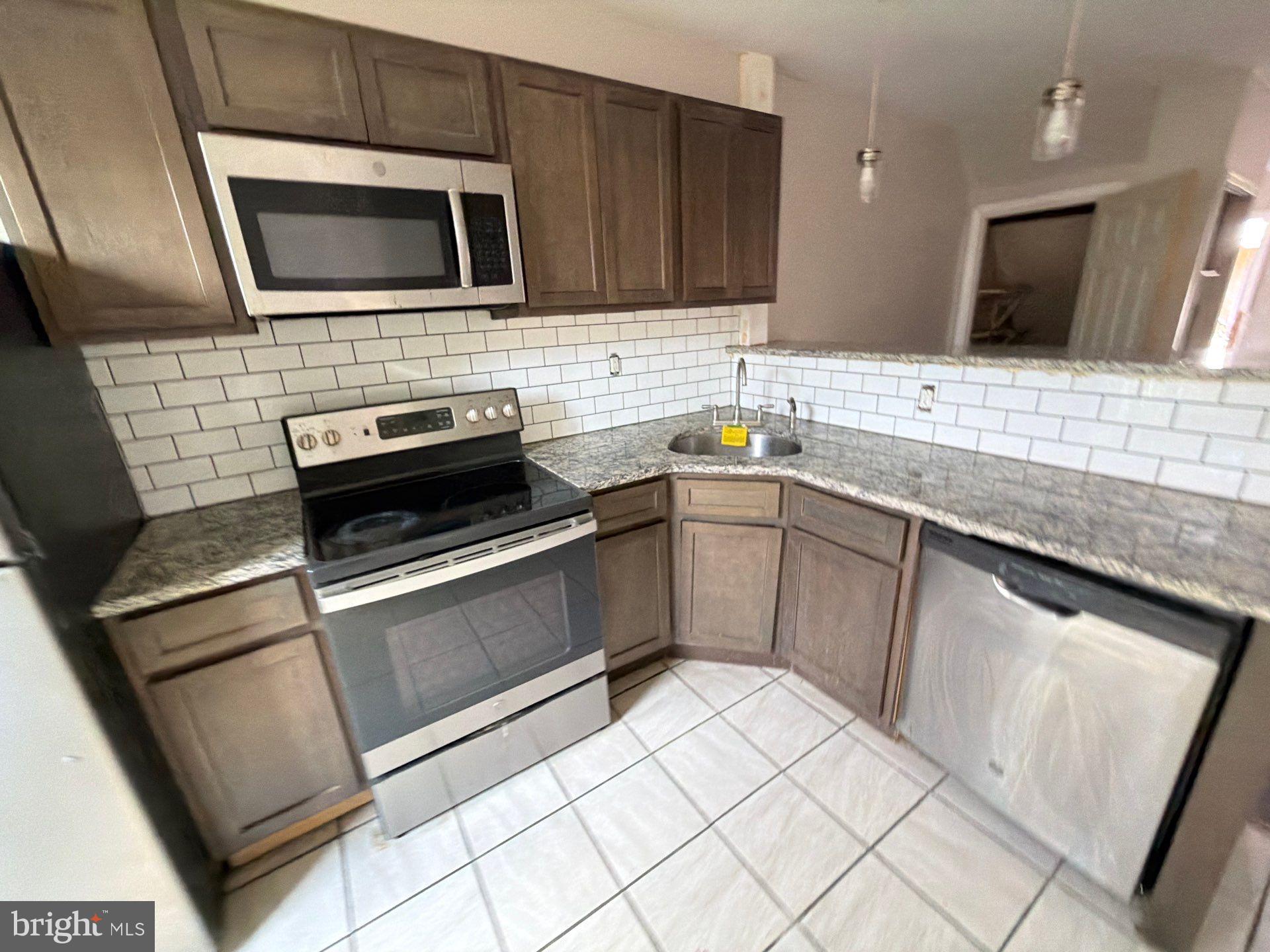 GERMANTOWN - Residential