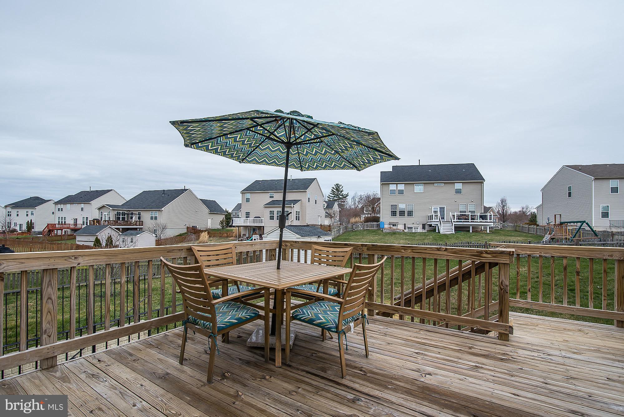 STAFFORD LAKES VILLAGE - Residential