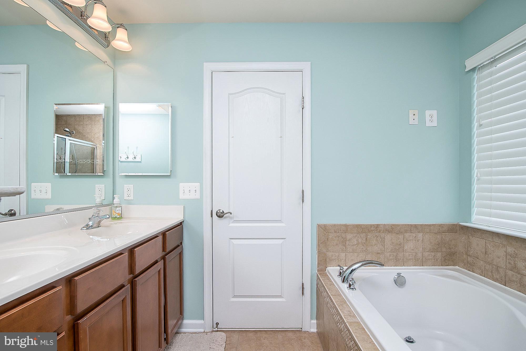 STAFFORD LAKES VILLAGE - Residential