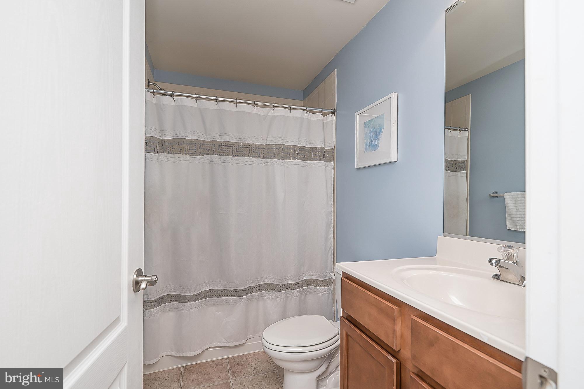 STAFFORD LAKES VILLAGE - Residential