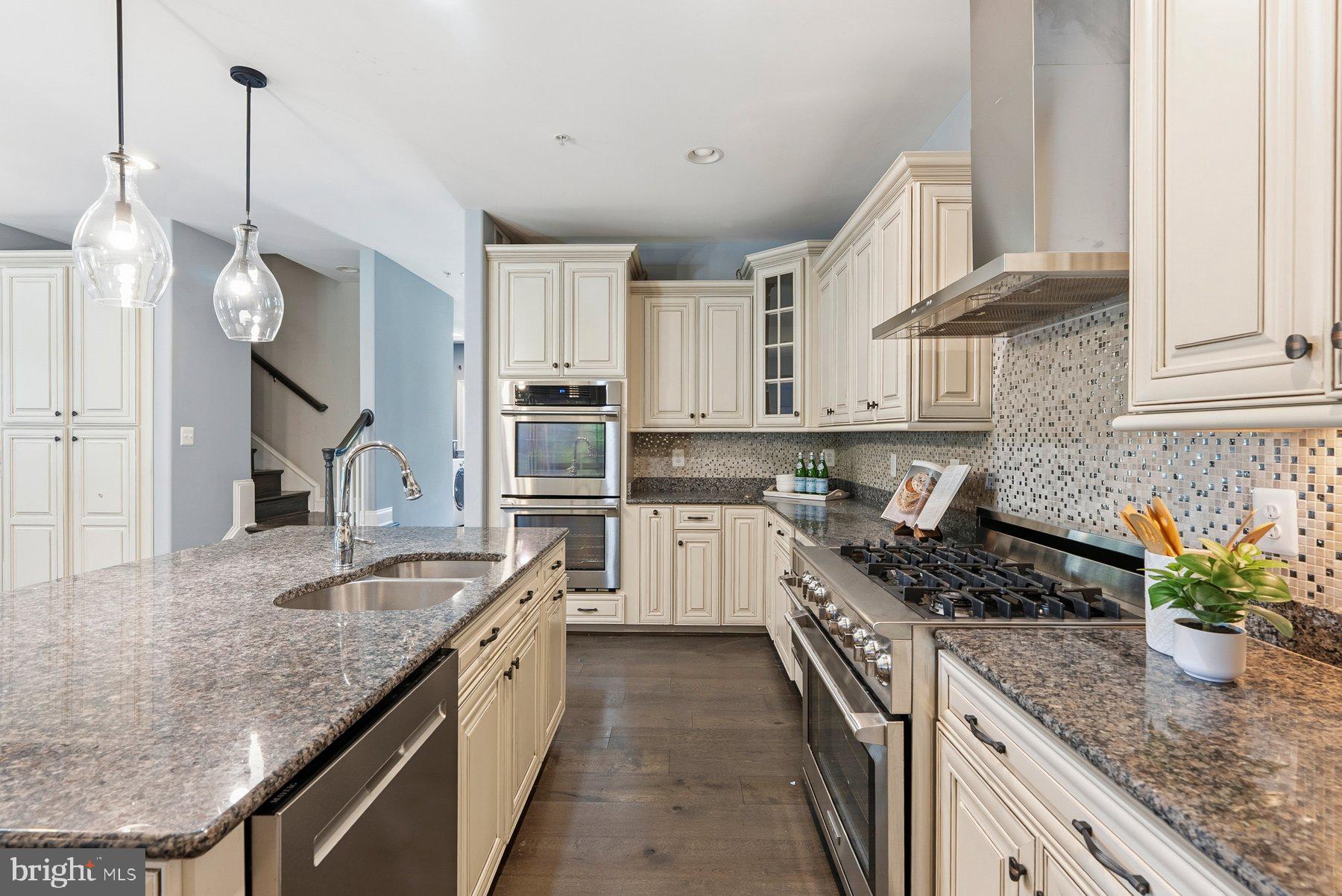RESERVE AT VISTA RIDGE - Residential