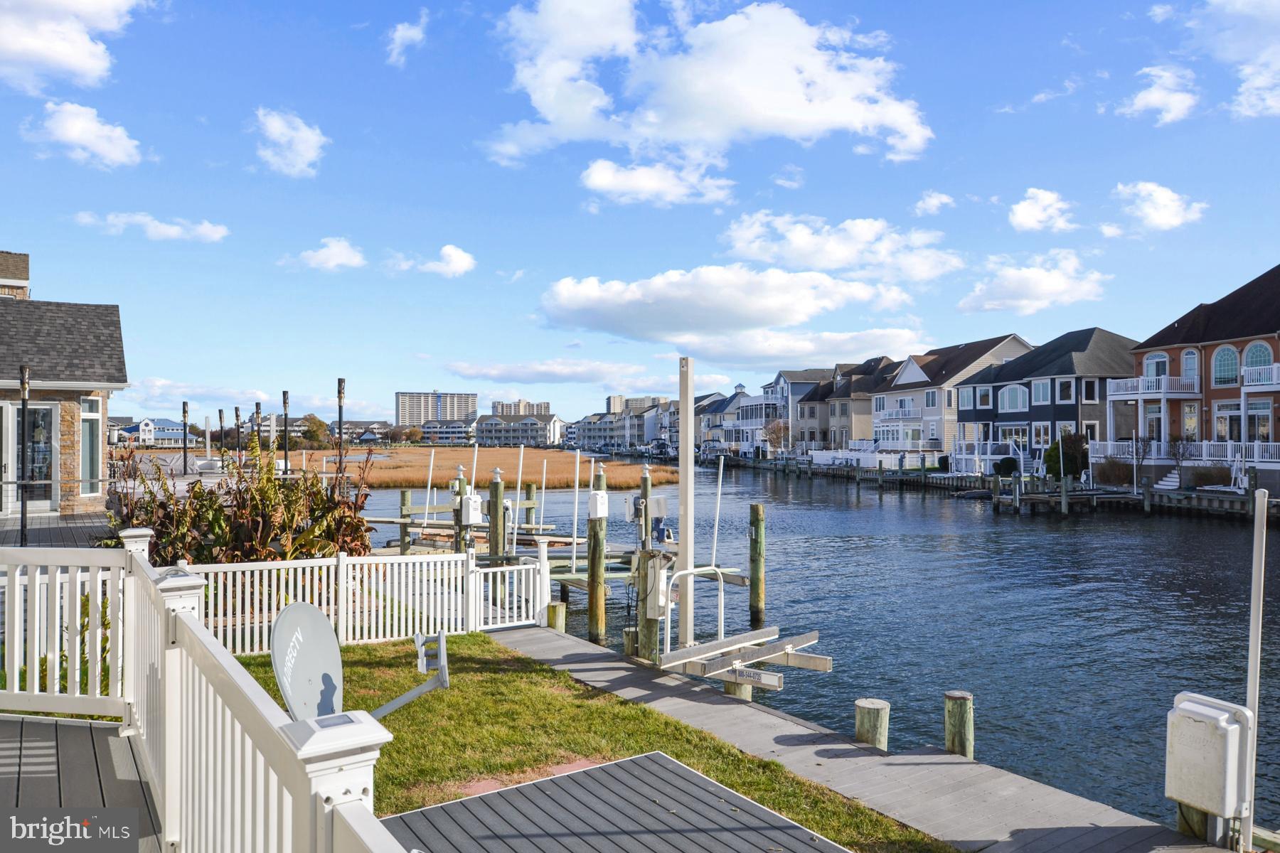 HERON HARBOUR - Residential