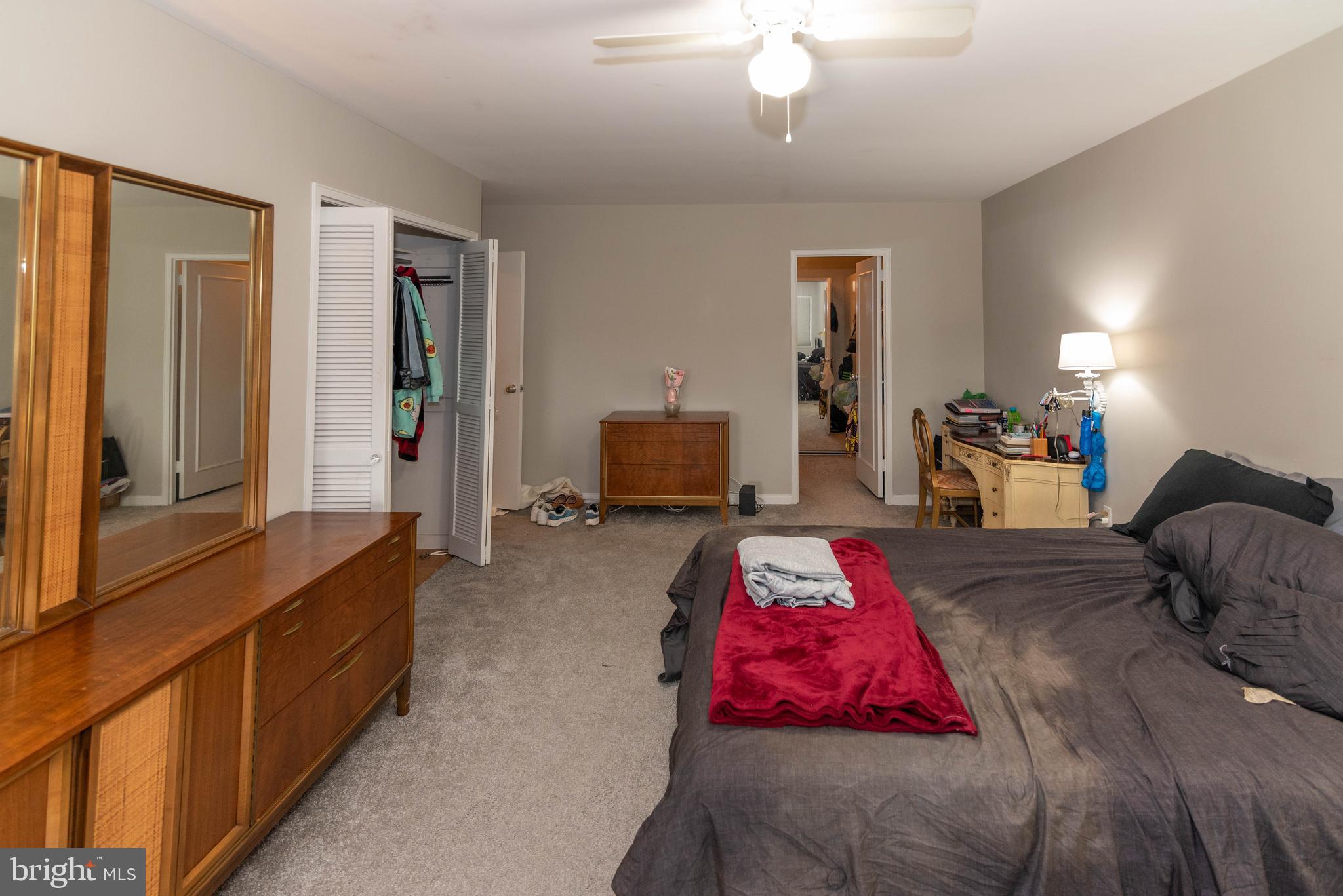 CROSS COUNTRY - Residential