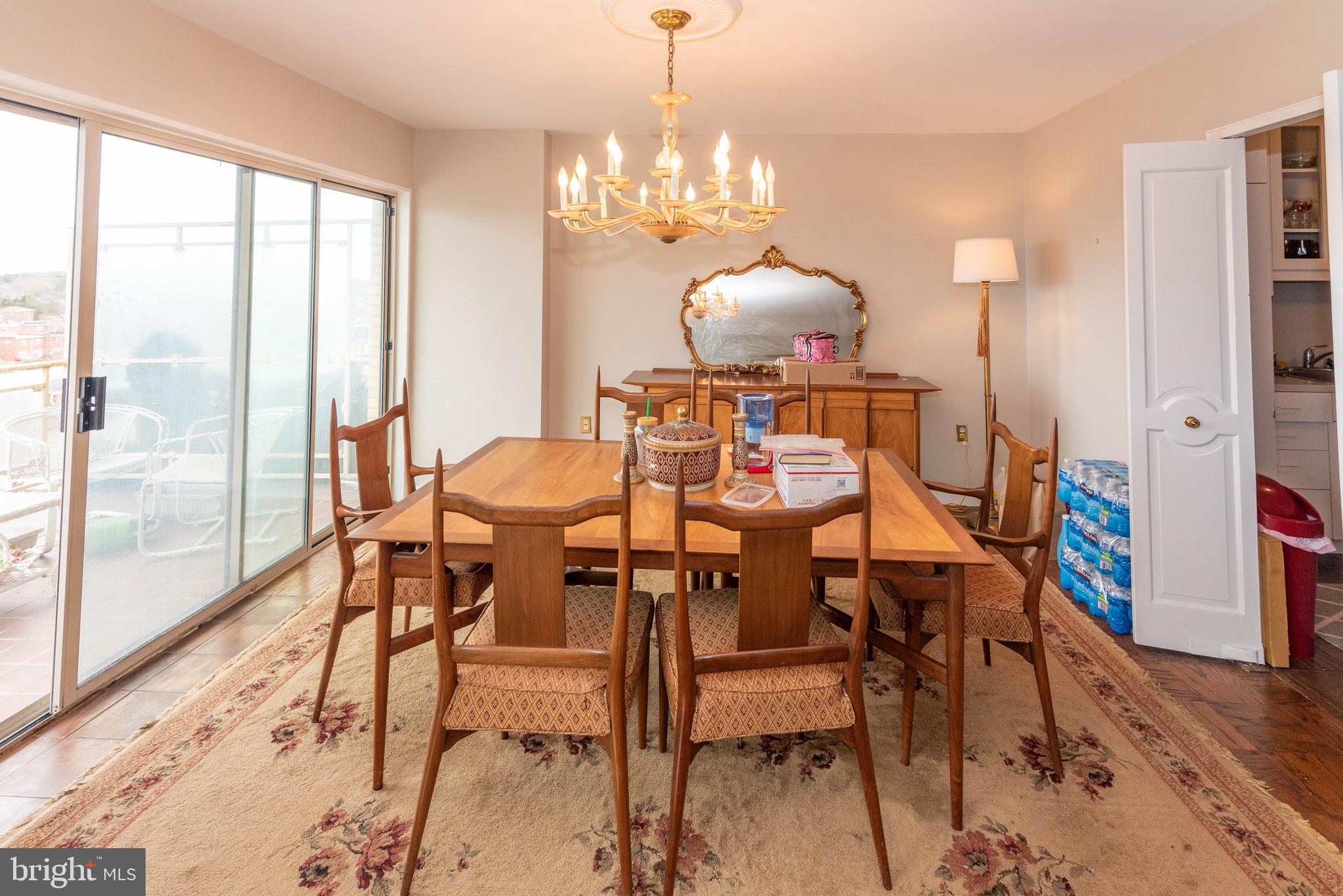 CROSS COUNTRY - Residential