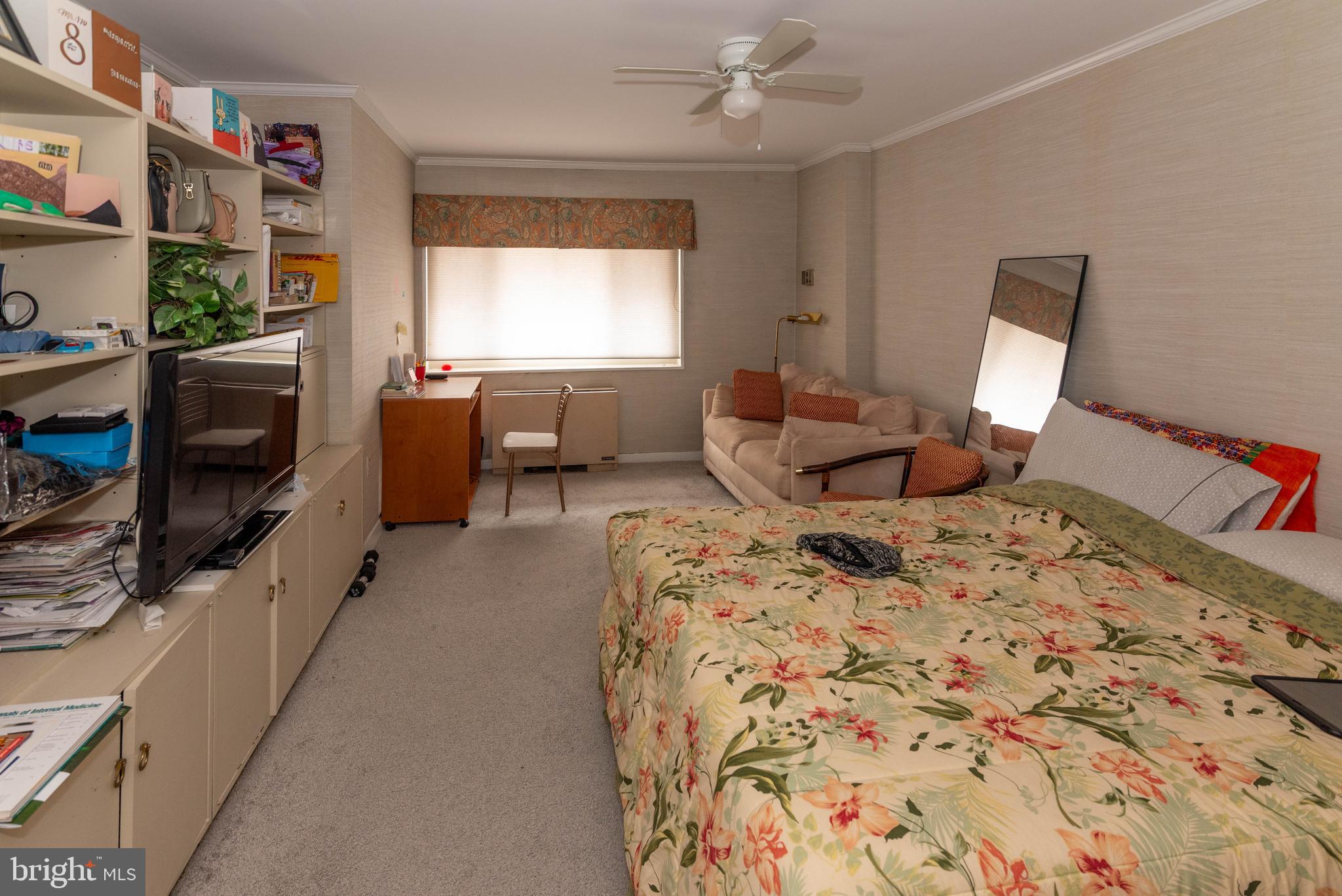 CROSS COUNTRY - Residential