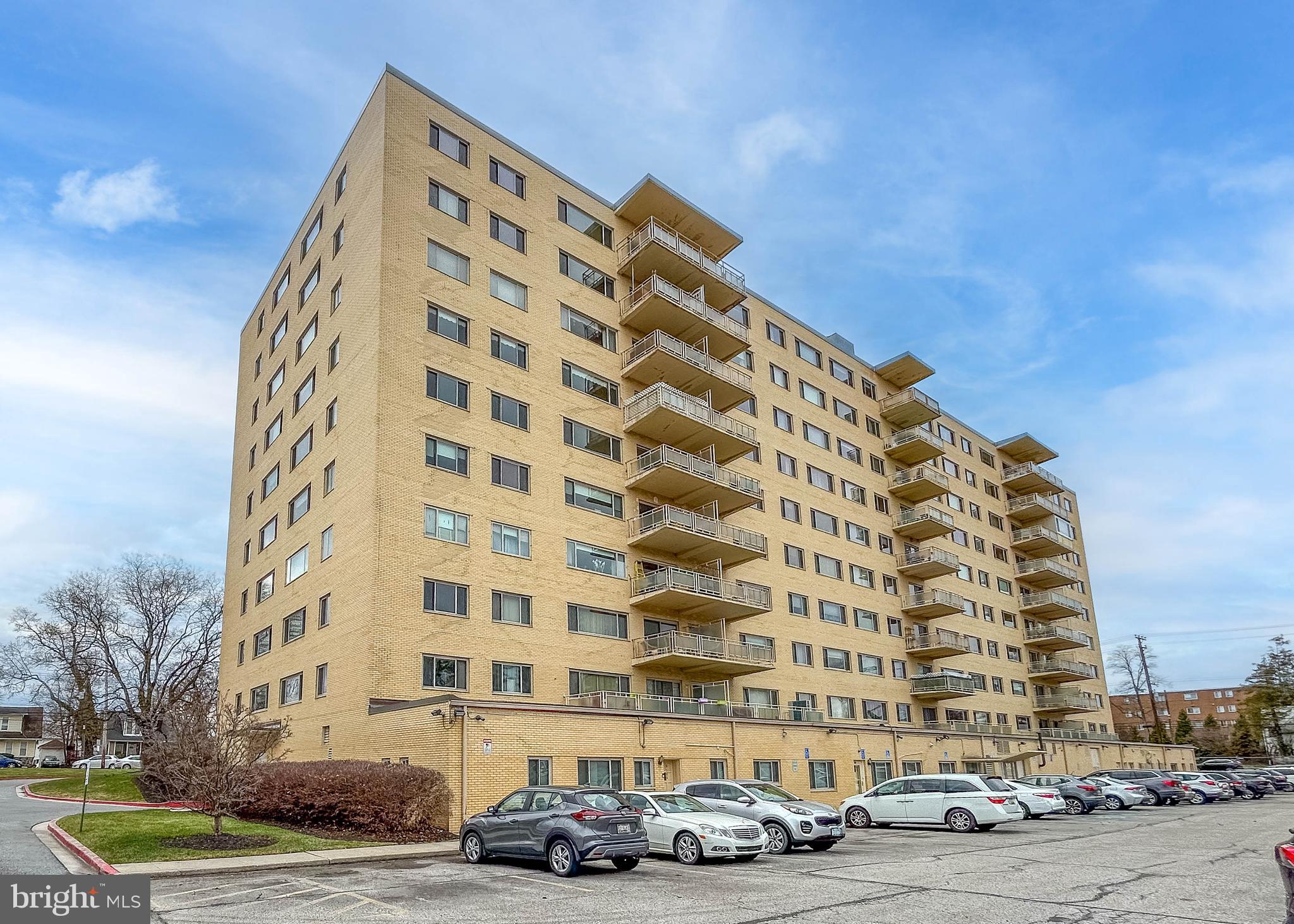 CROSS COUNTRY - Residential