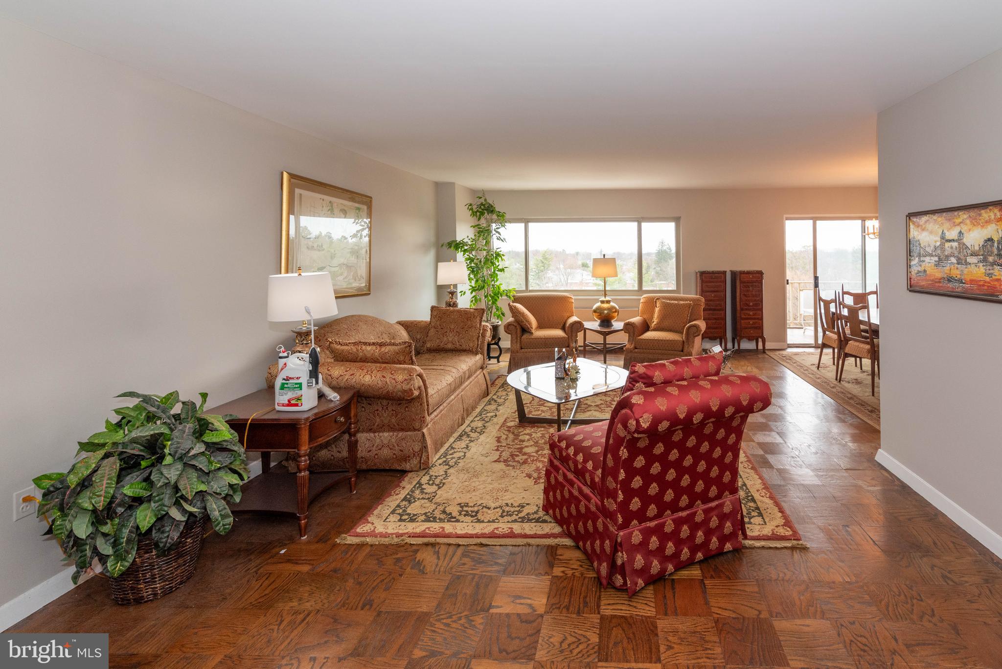 CROSS COUNTRY - Residential