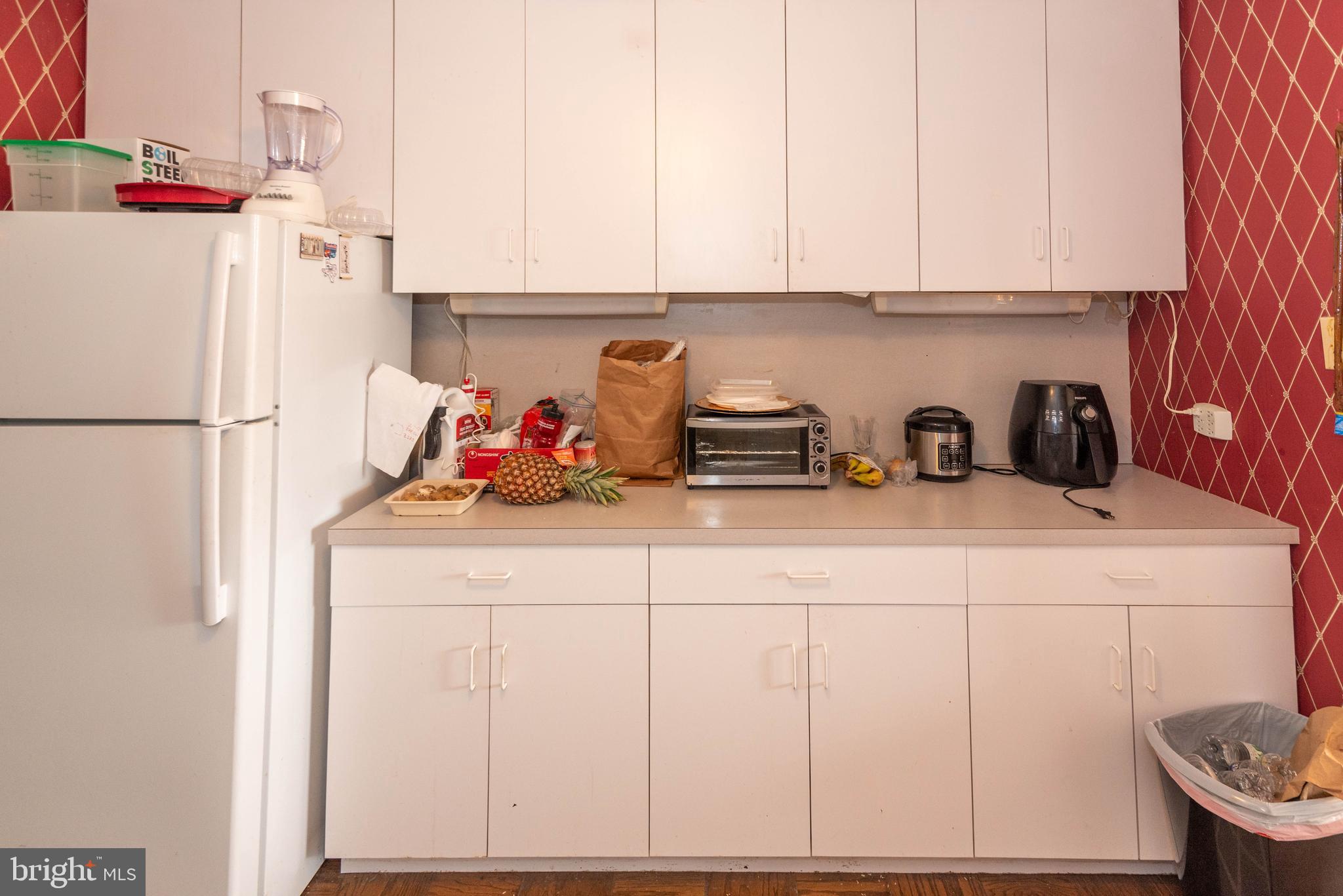 CROSS COUNTRY - Residential