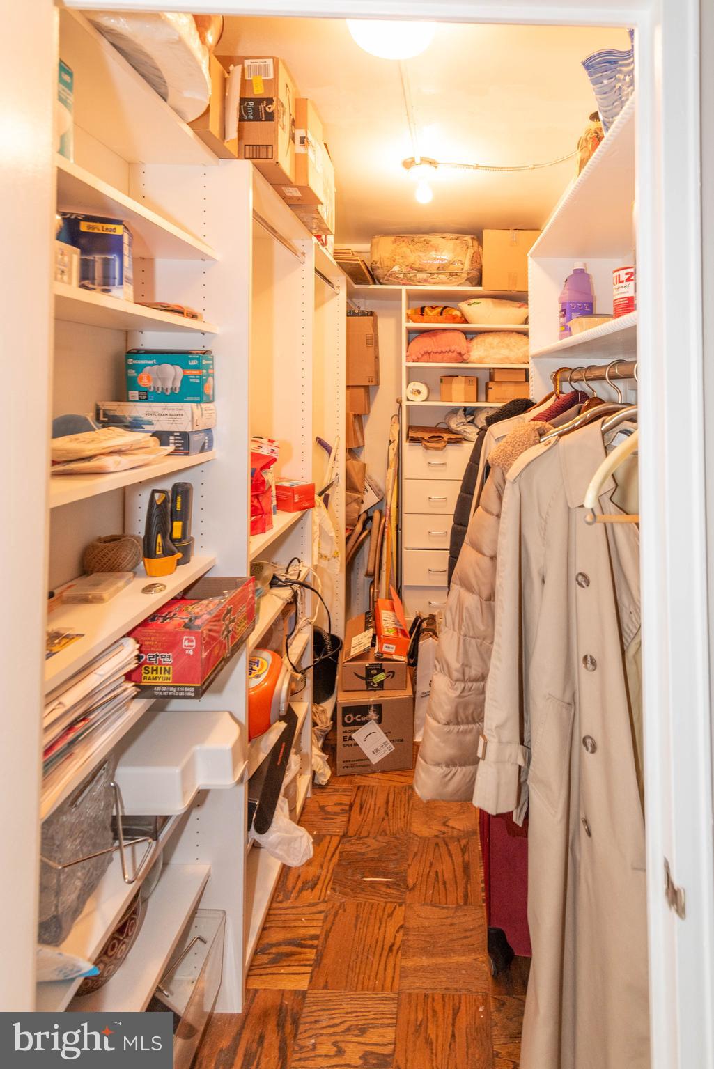 CROSS COUNTRY - Residential