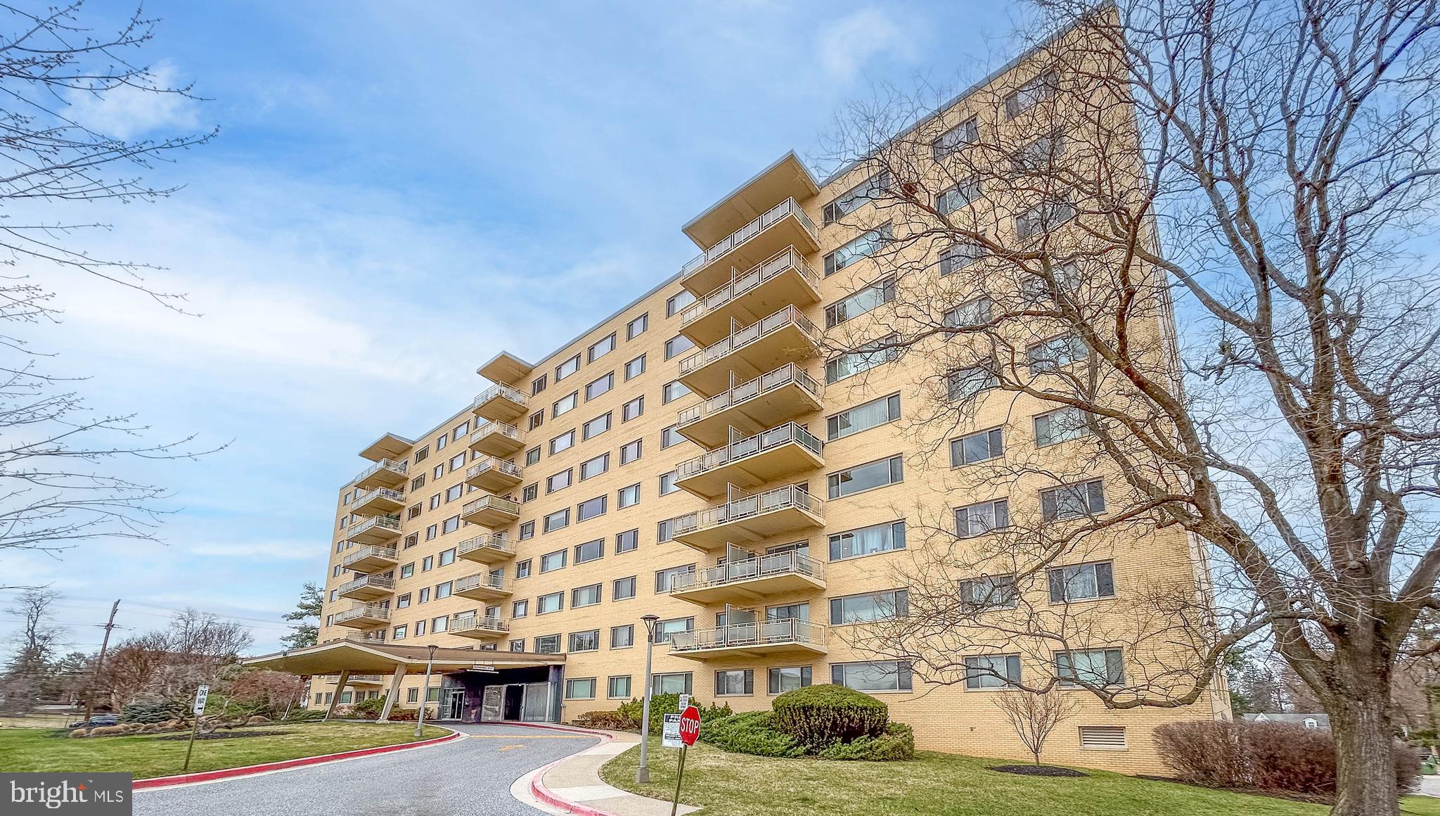 CROSS COUNTRY - Residential