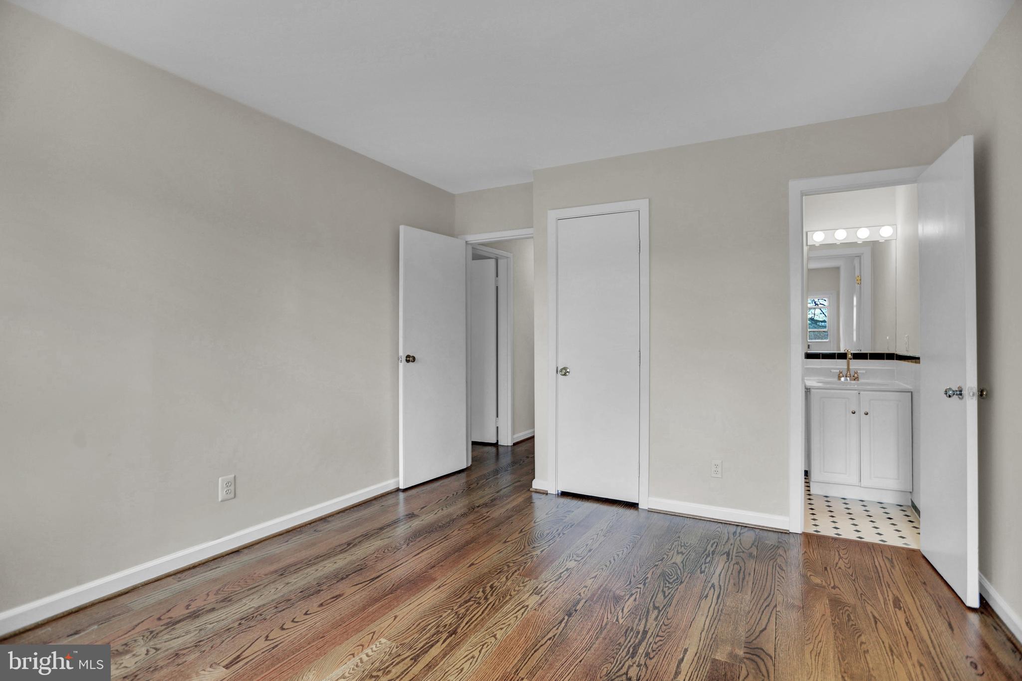 LAKEHURST - Residential