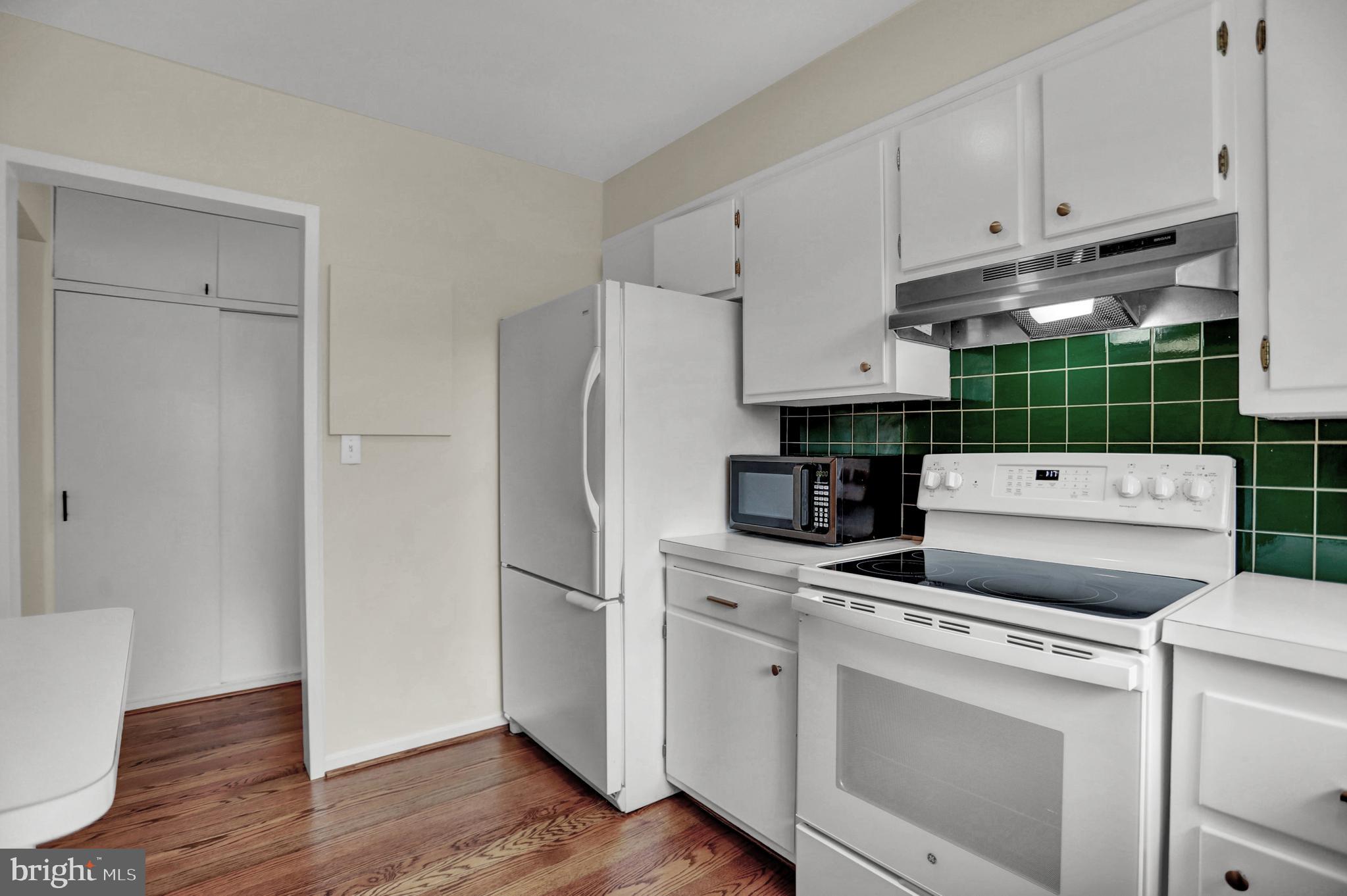 LAKEHURST - Residential