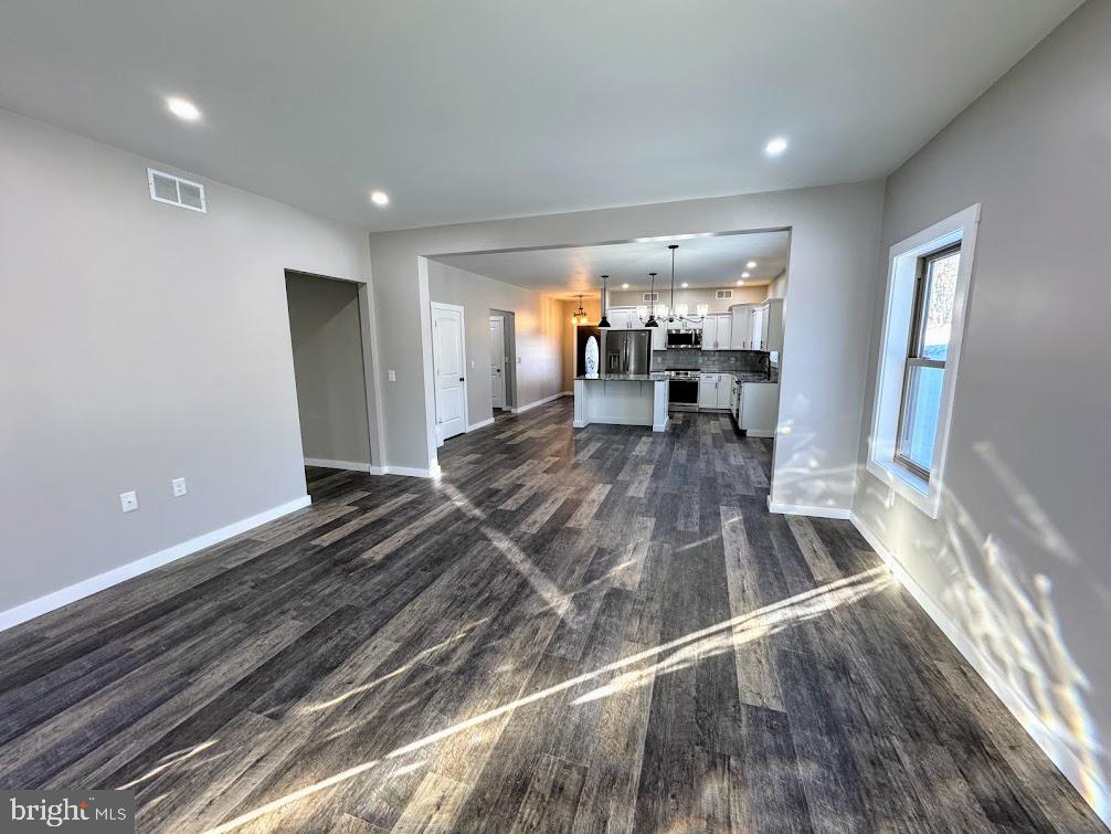 EAGLE ROCK RESORT - Residential