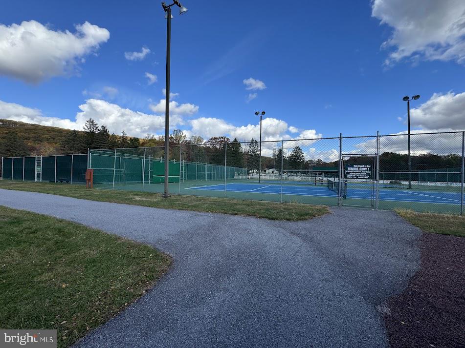 EAGLE ROCK RESORT - Residential