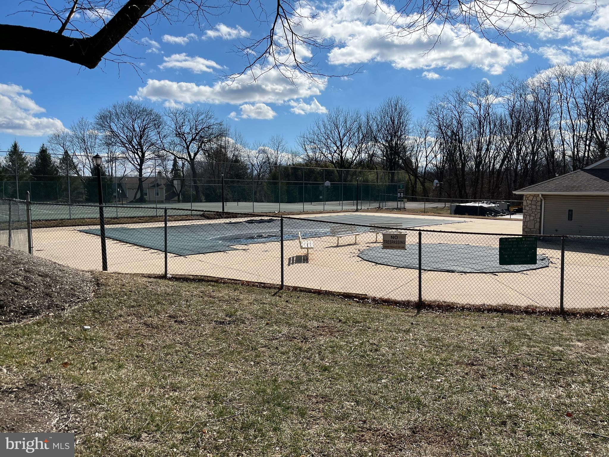 TAMERLANE - Residential