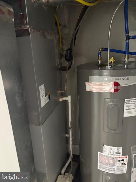 POINT BREEZE - Residential