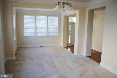 ROSEBROOK - Residential Lease