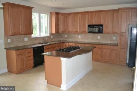 ROSEBROOK - Residential Lease