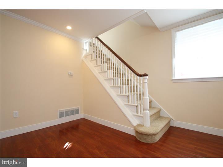 OAK LANE - Residential