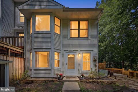 Photo of 6015 Chestnut Hollow Court, CENTREVILLE, VA 20121 (MLS # VAFX2326126)