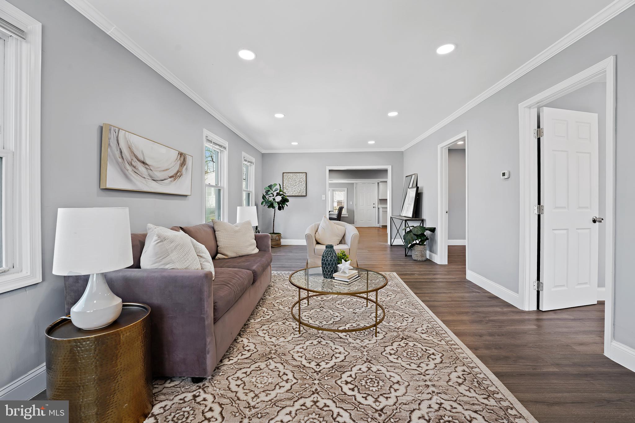 CARMODY HILLS - Residential