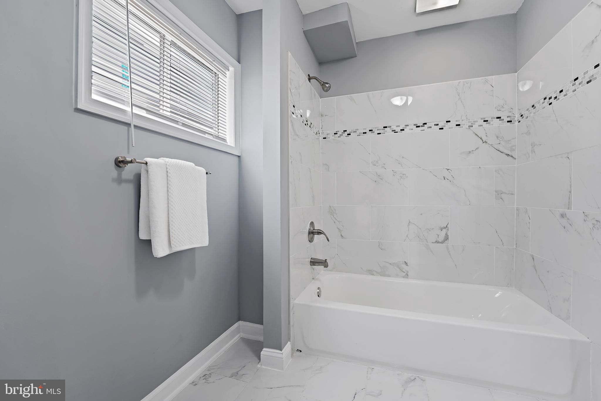 CARMODY HILLS - Residential