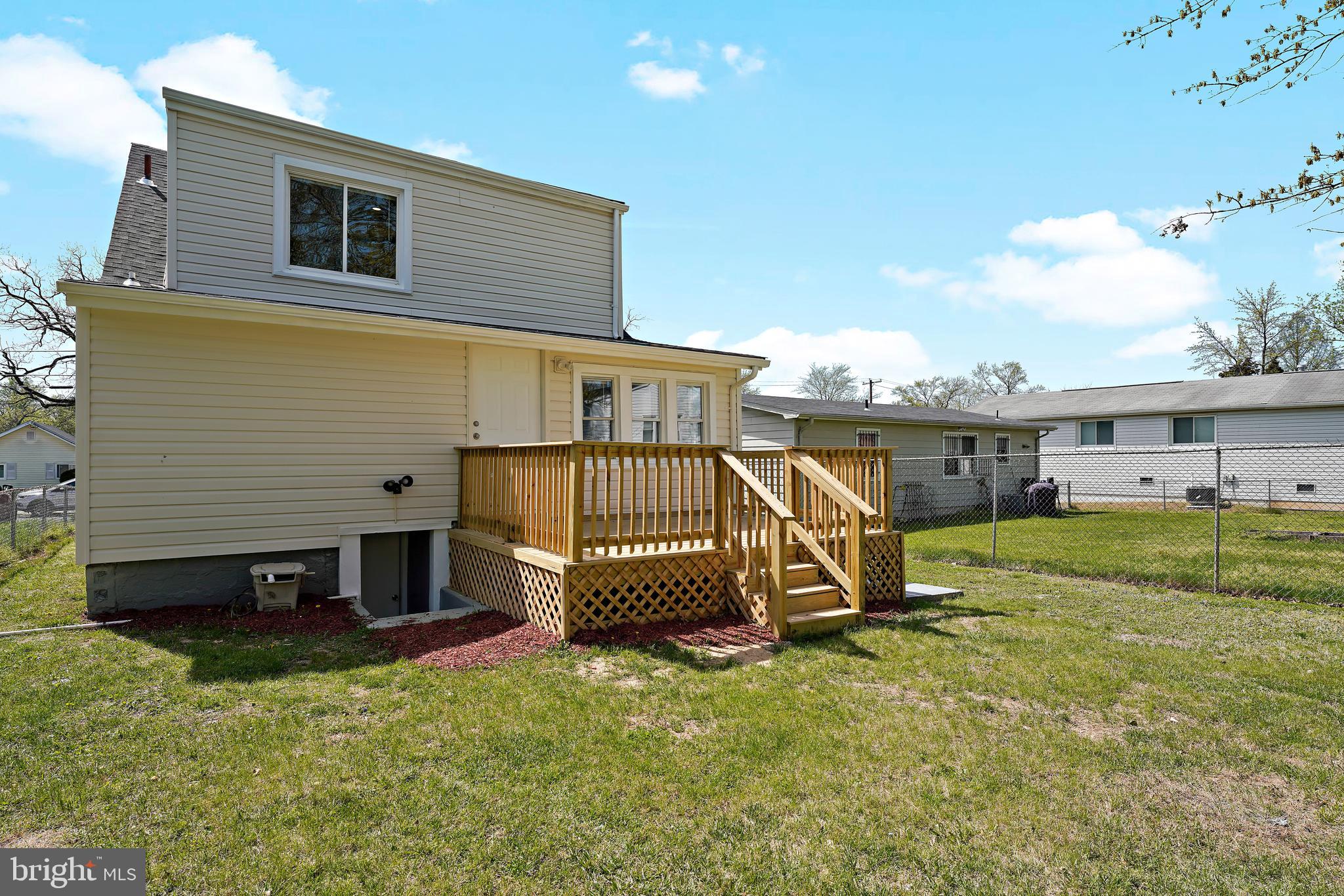 CARMODY HILLS - Residential