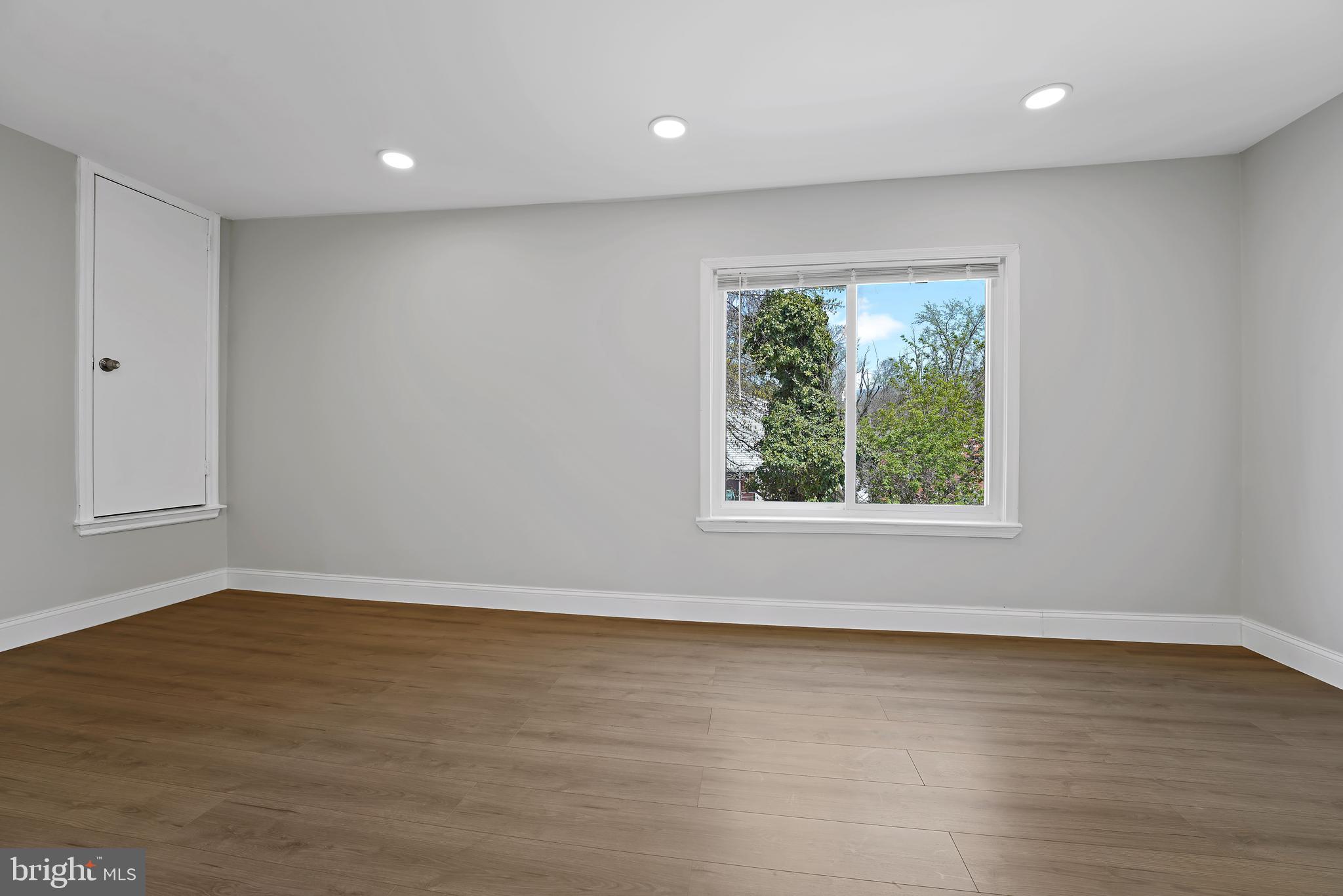 CARMODY HILLS - Residential