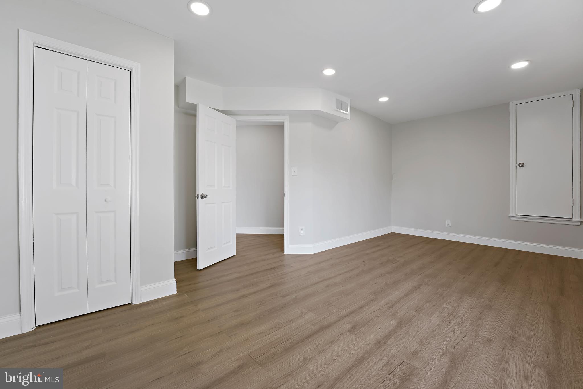 CARMODY HILLS - Residential