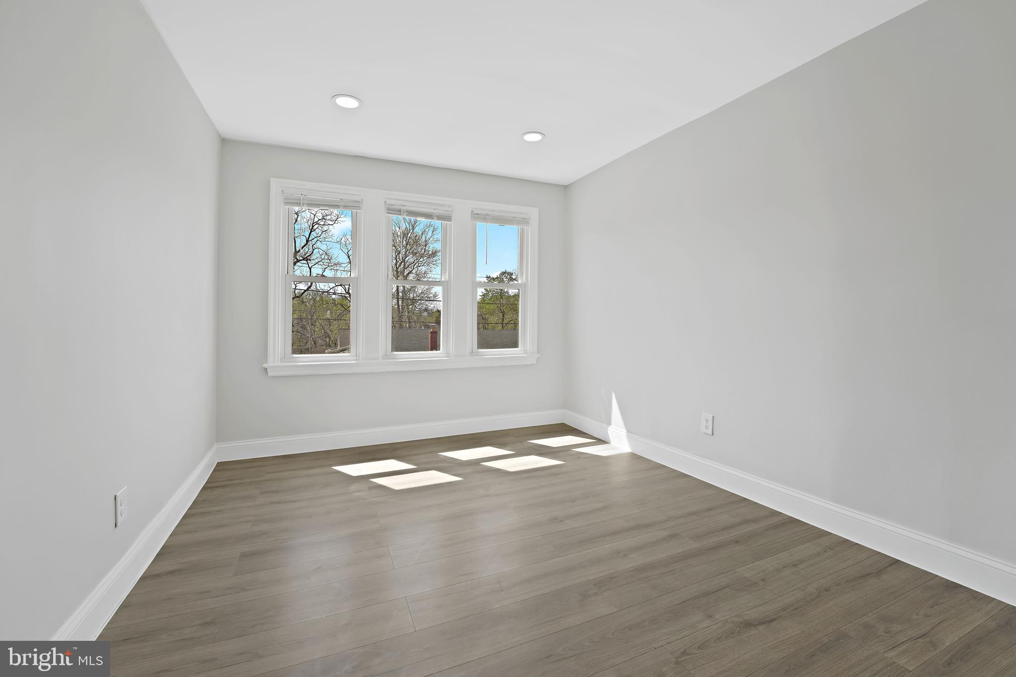 CARMODY HILLS - Residential