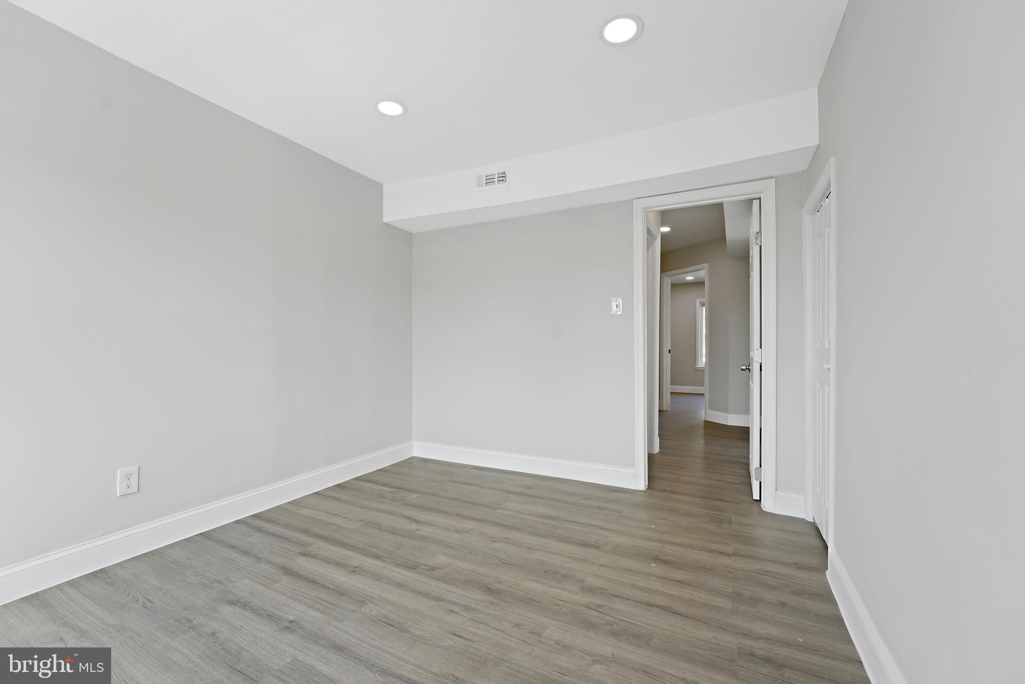 CARMODY HILLS - Residential