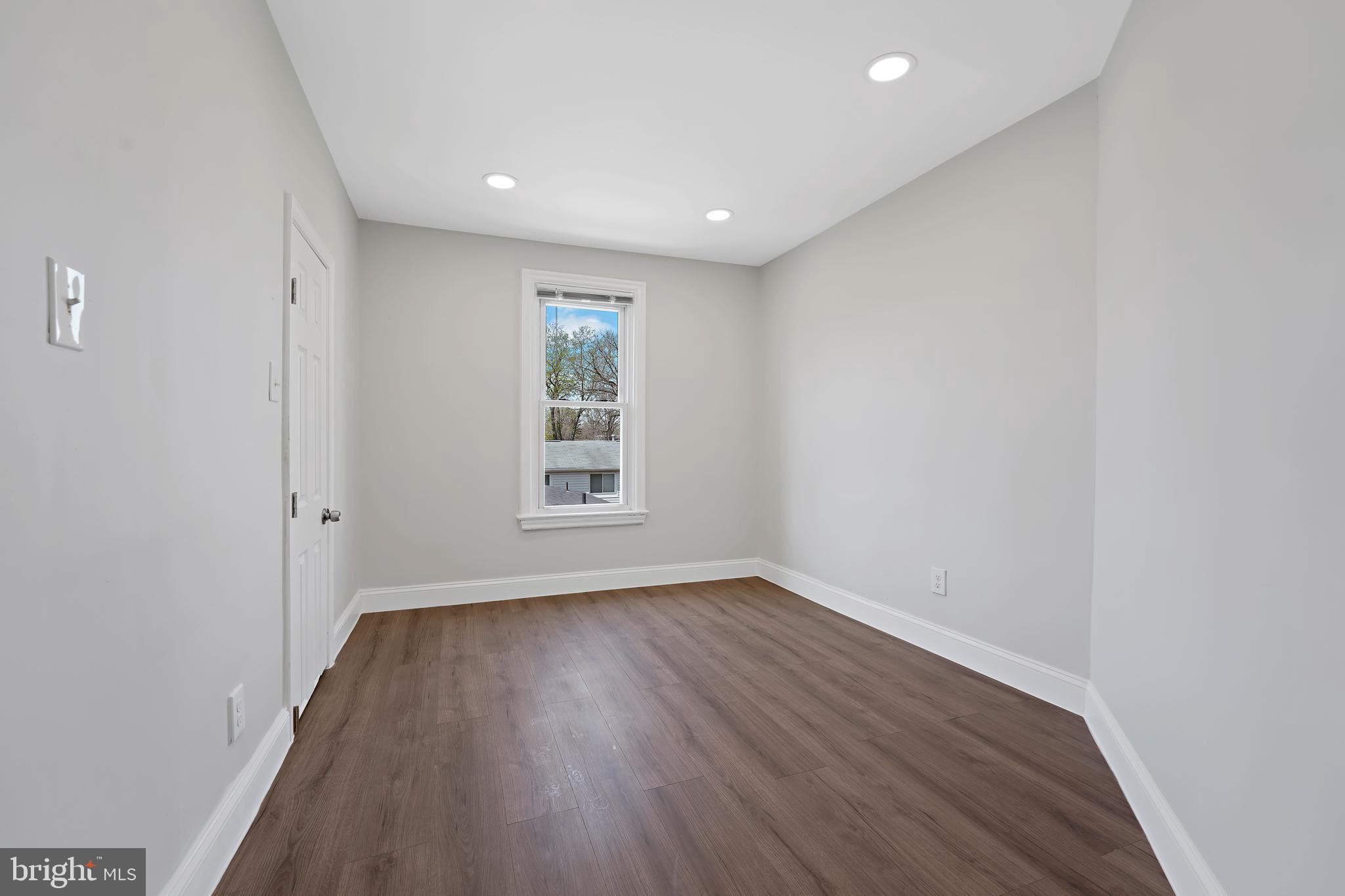 CARMODY HILLS - Residential