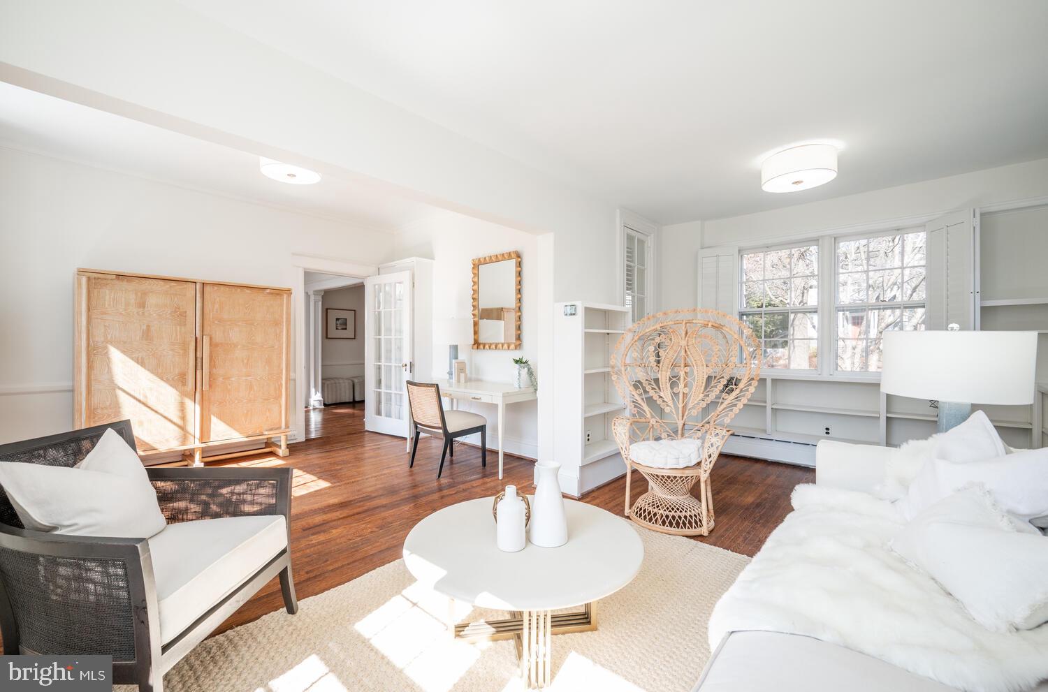 CHEVY CHASE VILLAGE - Residential