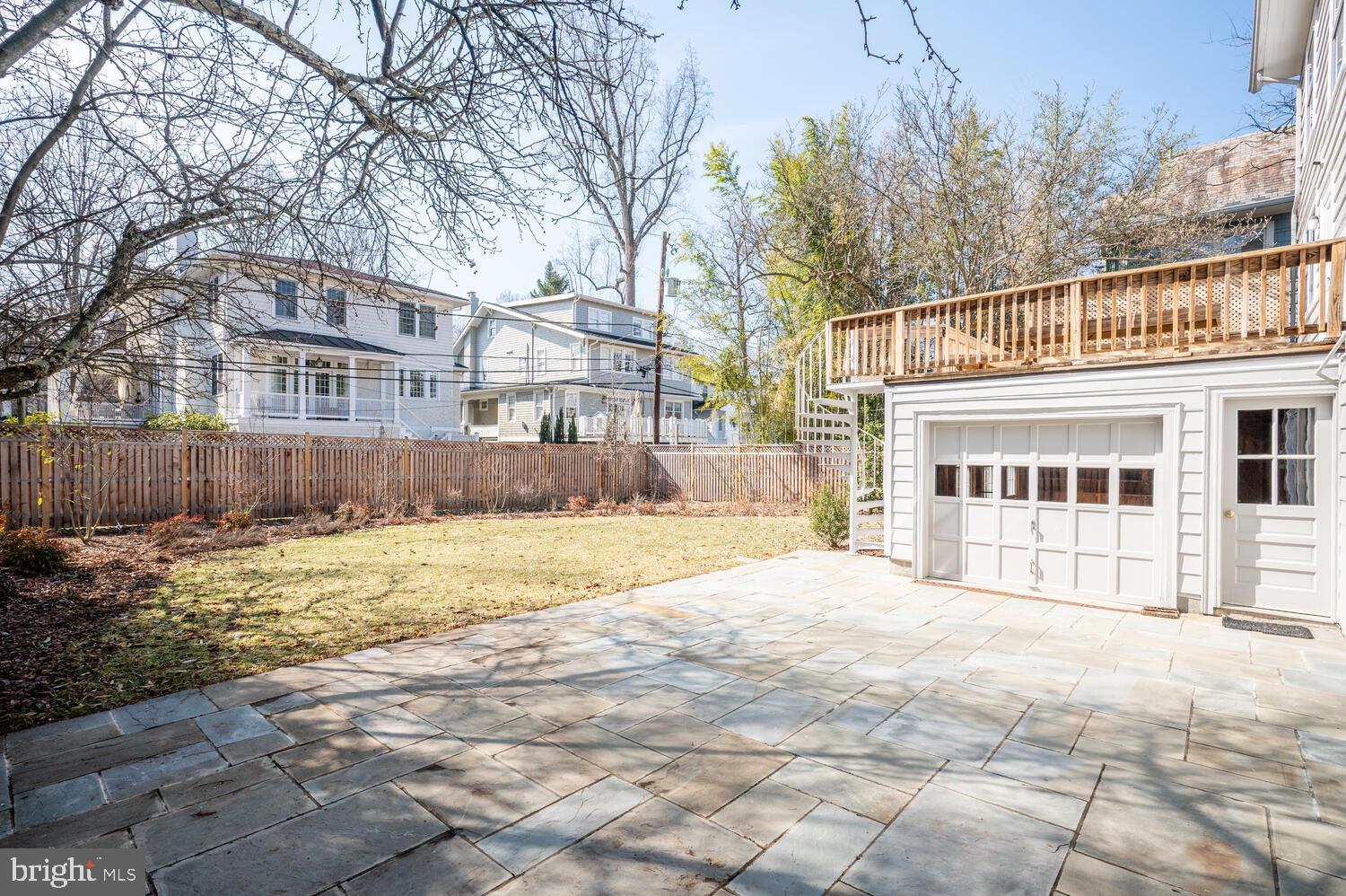 CHEVY CHASE VILLAGE - Residential