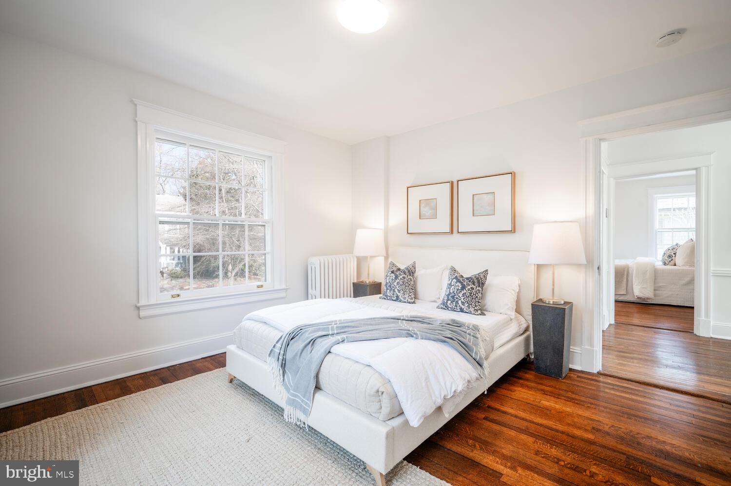 CHEVY CHASE VILLAGE - Residential