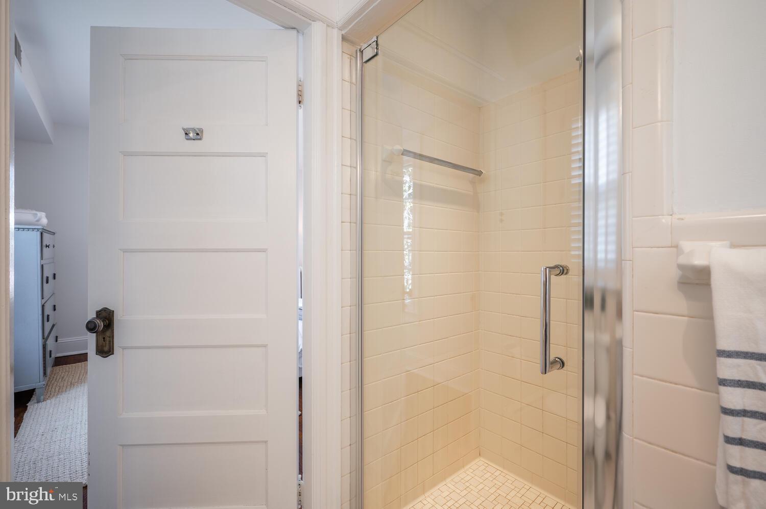 CHEVY CHASE VILLAGE - Residential