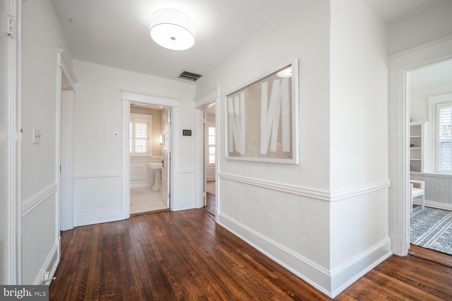 CHEVY CHASE VILLAGE - Residential