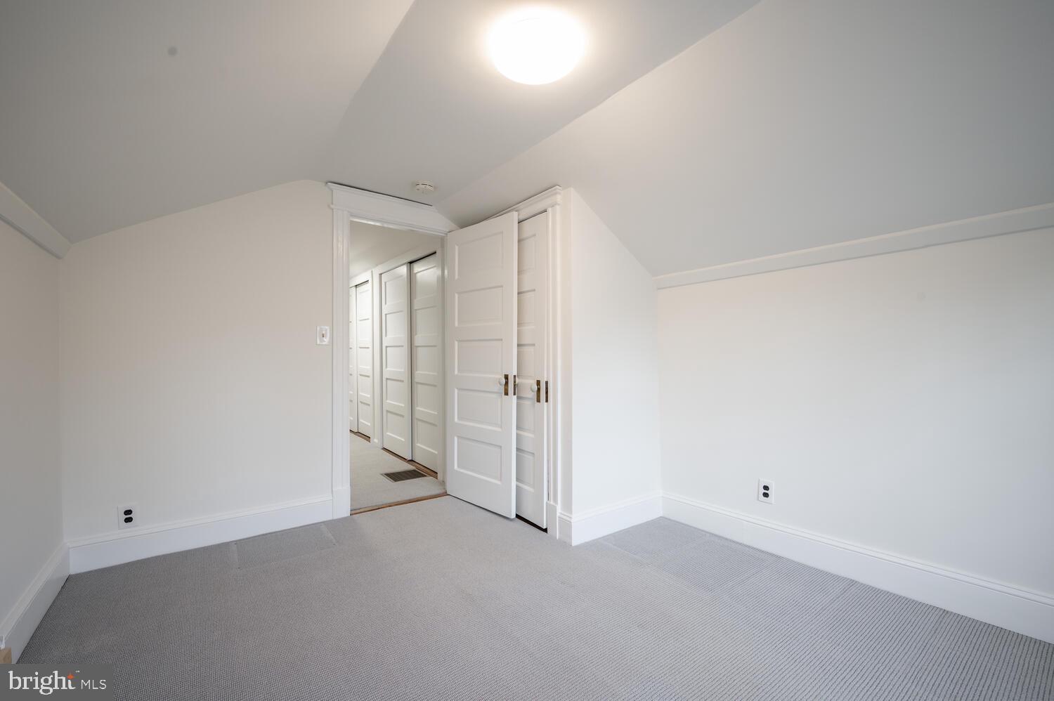 CHEVY CHASE VILLAGE - Residential