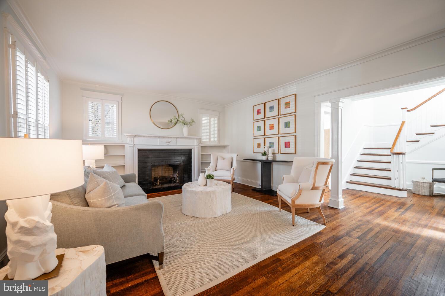 CHEVY CHASE VILLAGE - Residential