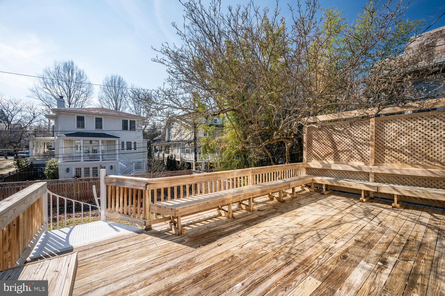 CHEVY CHASE VILLAGE - Residential