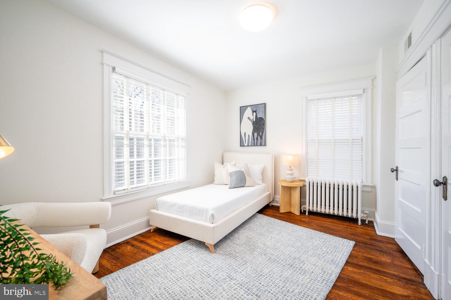 CHEVY CHASE VILLAGE - Residential