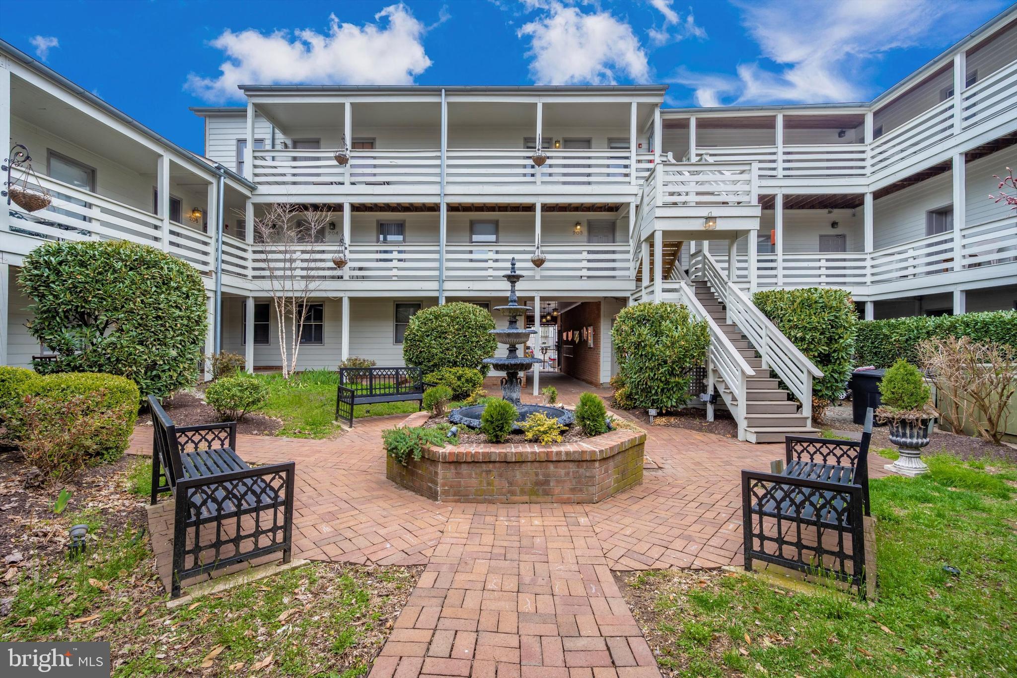 DOWNTOWN FREDERICK - Residential Lease