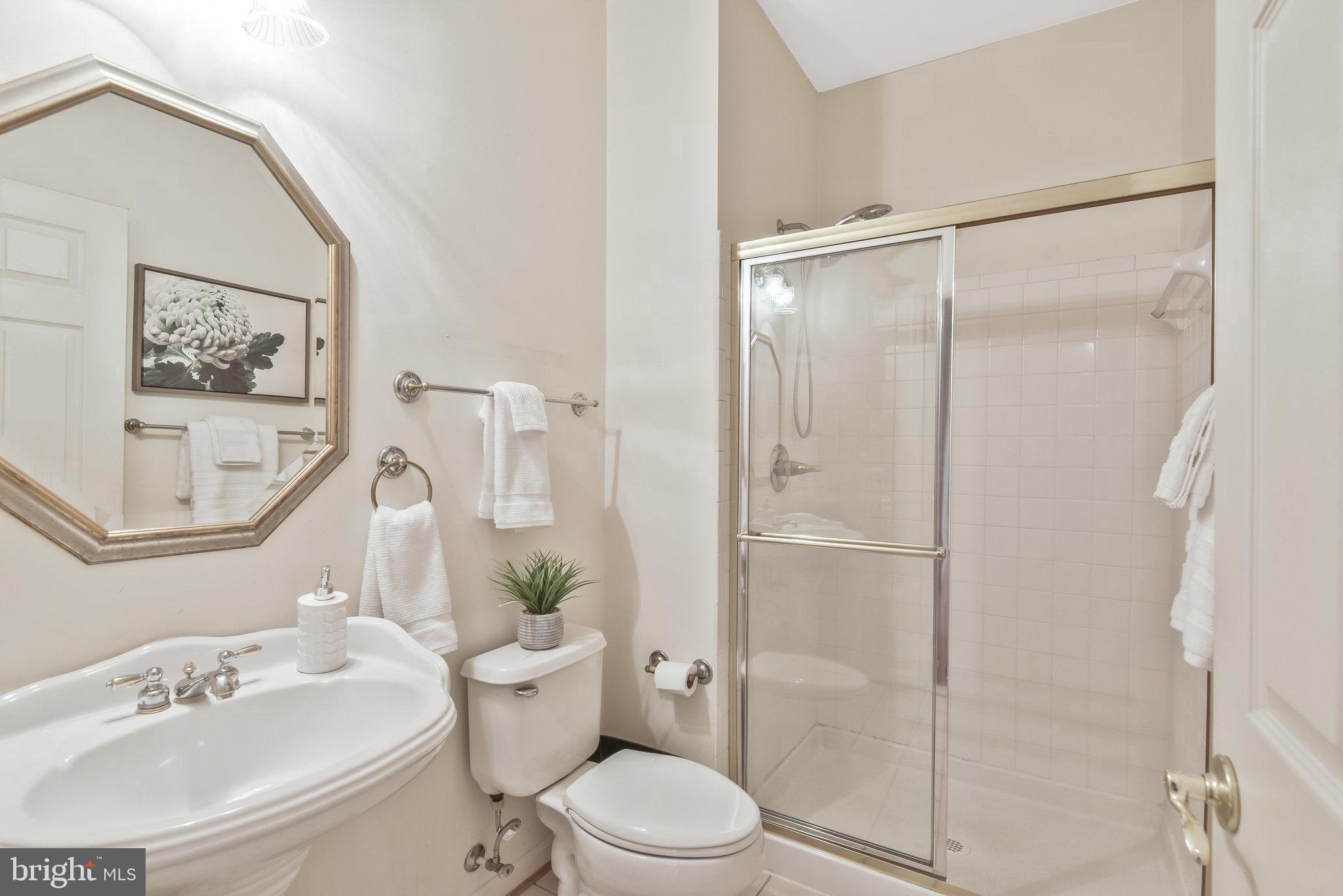 MONTEROSA - Residential