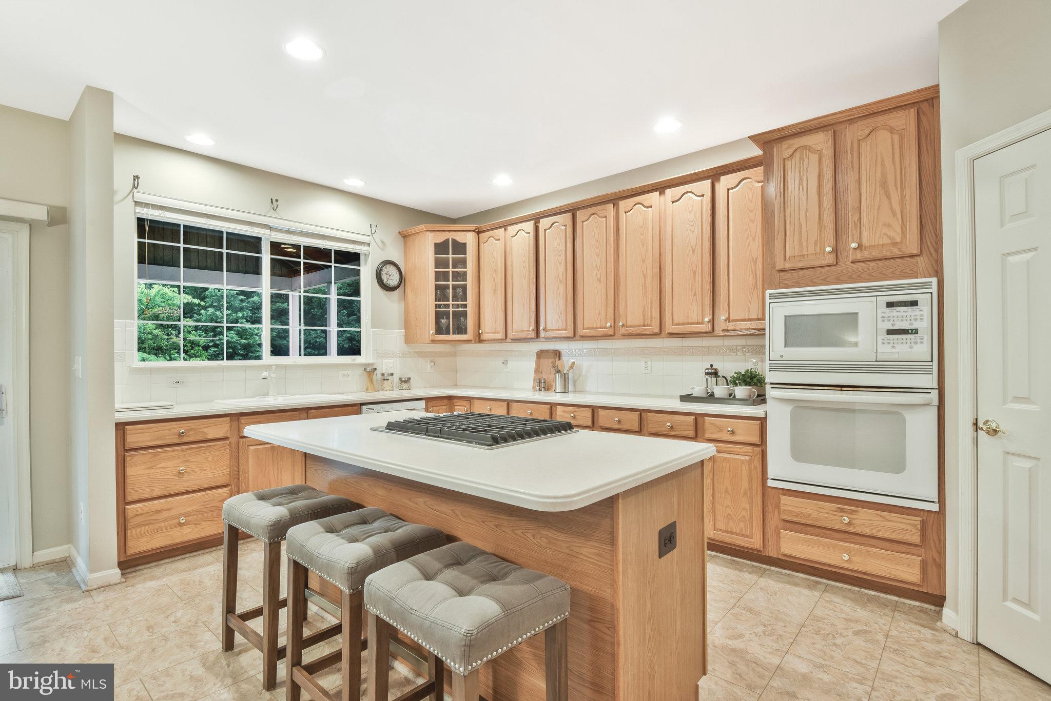 MONTEROSA - Residential